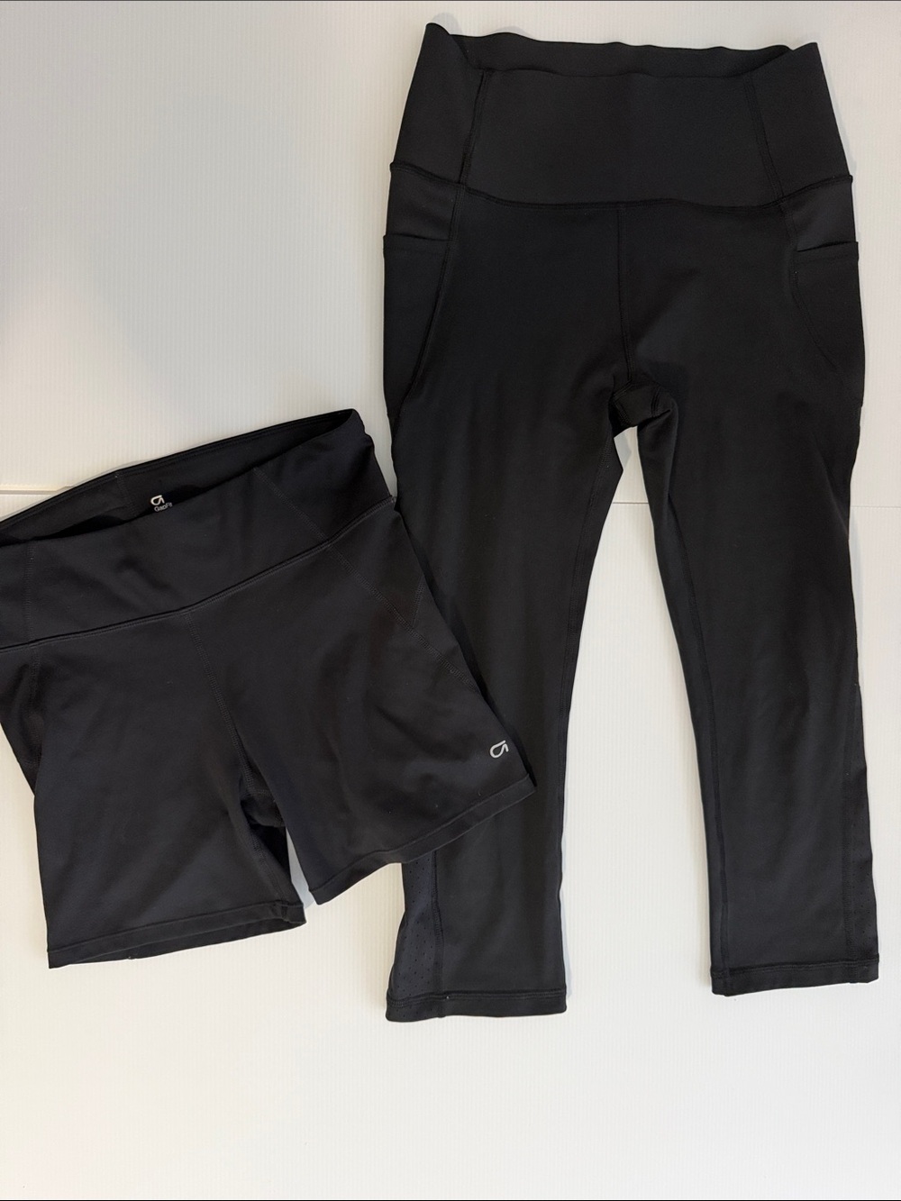 Gap - Gap fit Compression Black Capri Leggings & Shorts Bundle Women Small NWOT